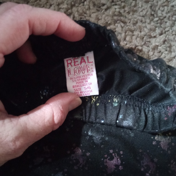 Girls 5/6 bundle shorts, and bathing suit - Picture 9 of 14